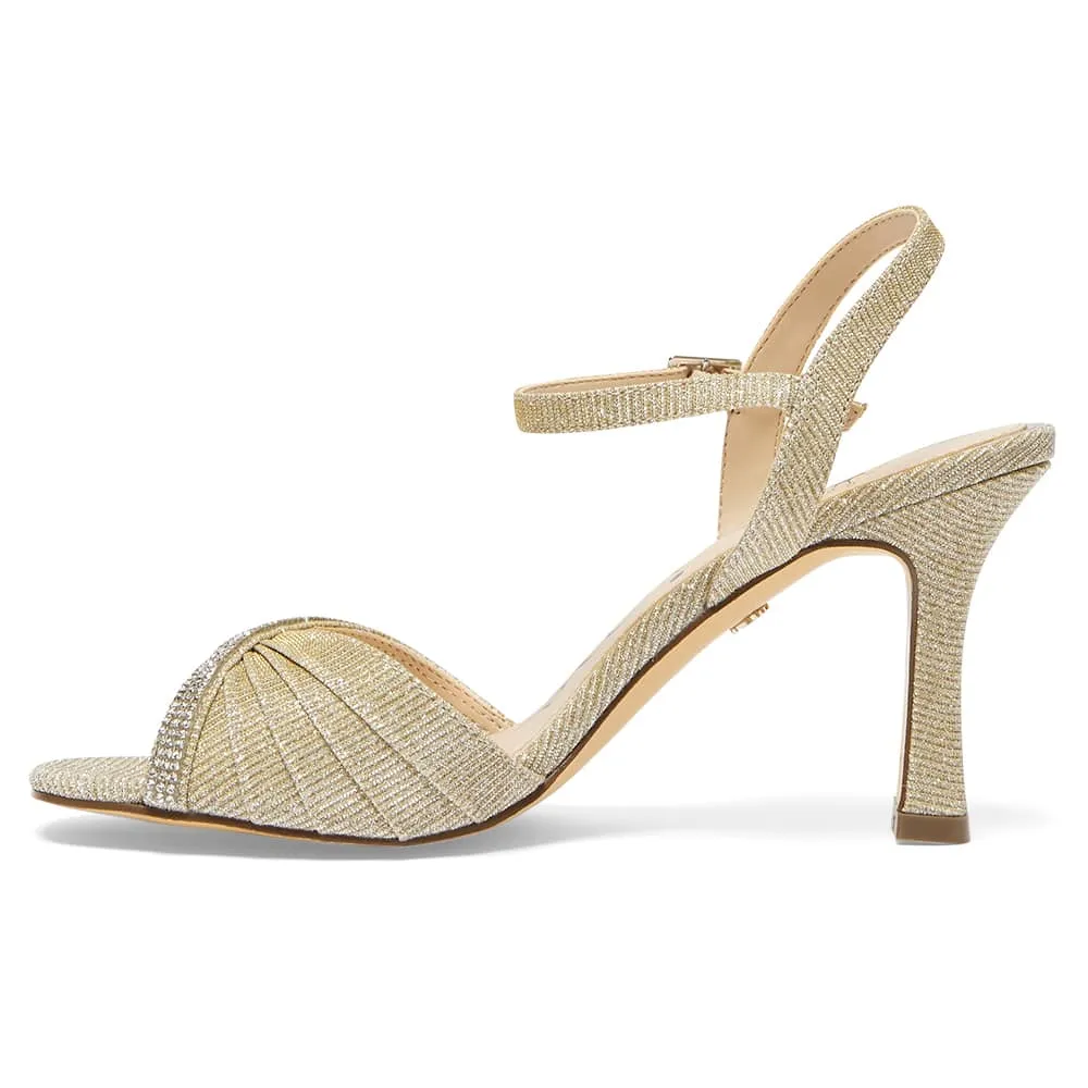 Agnes Heel in Diamond Dust Luna Shine